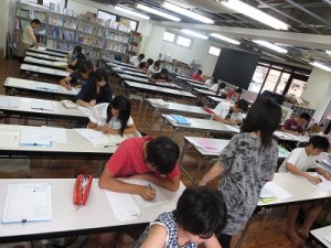 数学のわからない所とテスト直しができた中部中2年kくん 四日市学習塾thejuku